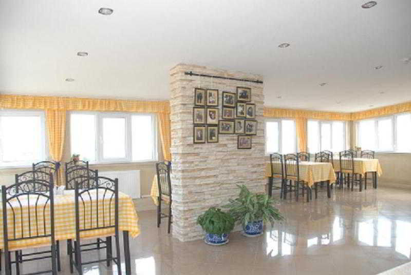Buta Hotel Baku Extérieur photo